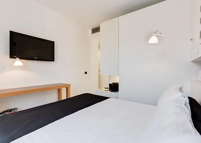 Oda ve Kahvaltı Sora Luxury Roma